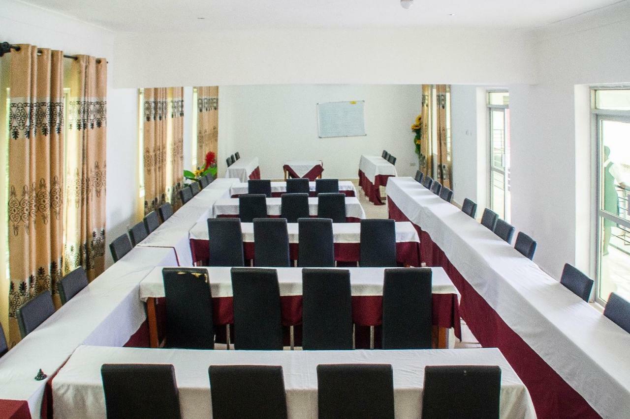 Bilkon Hotel Jinja Zewnętrze zdjęcie